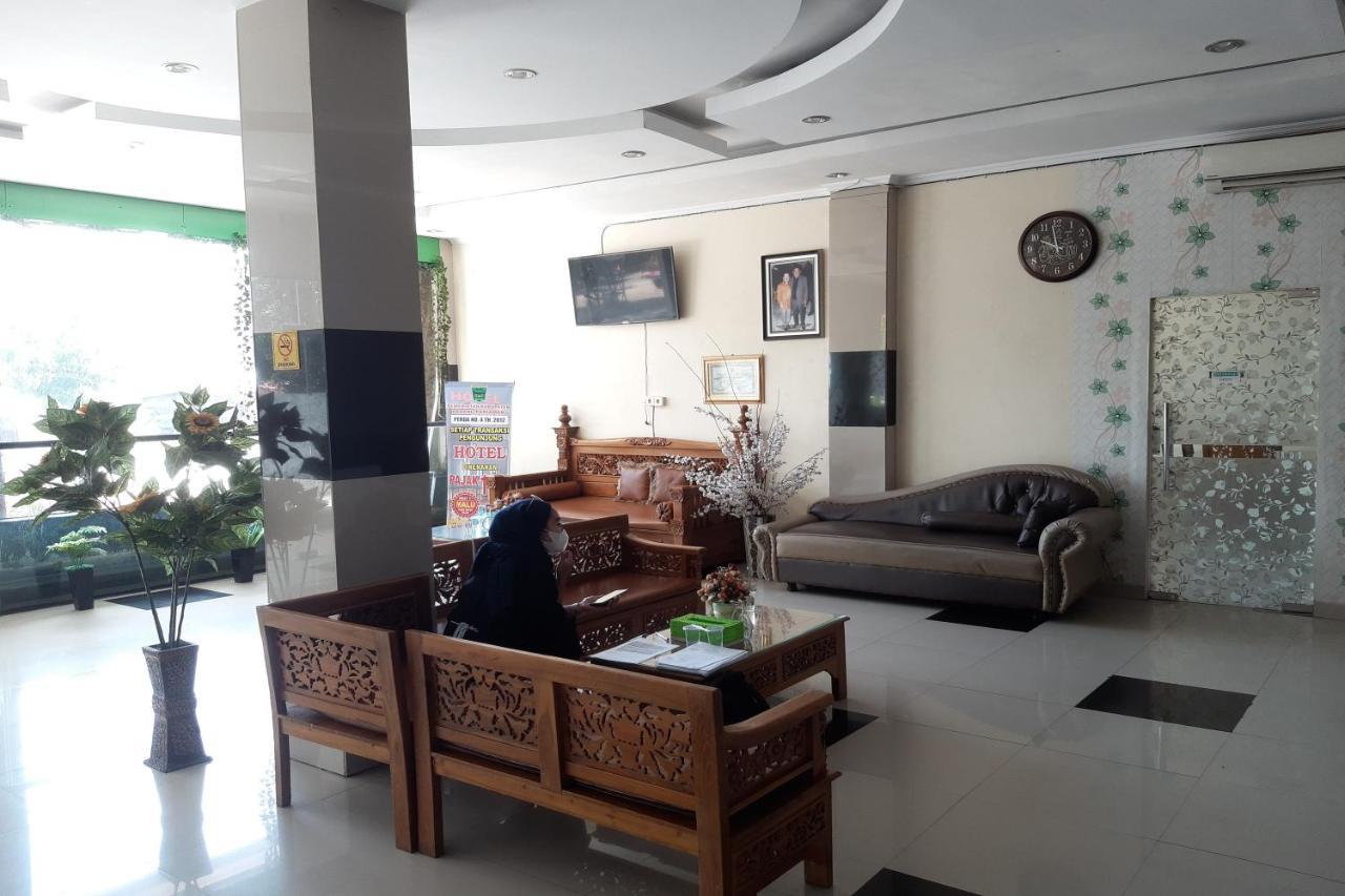 Minang Jaya Hotel Syariah Lubukalung Buitenkant foto